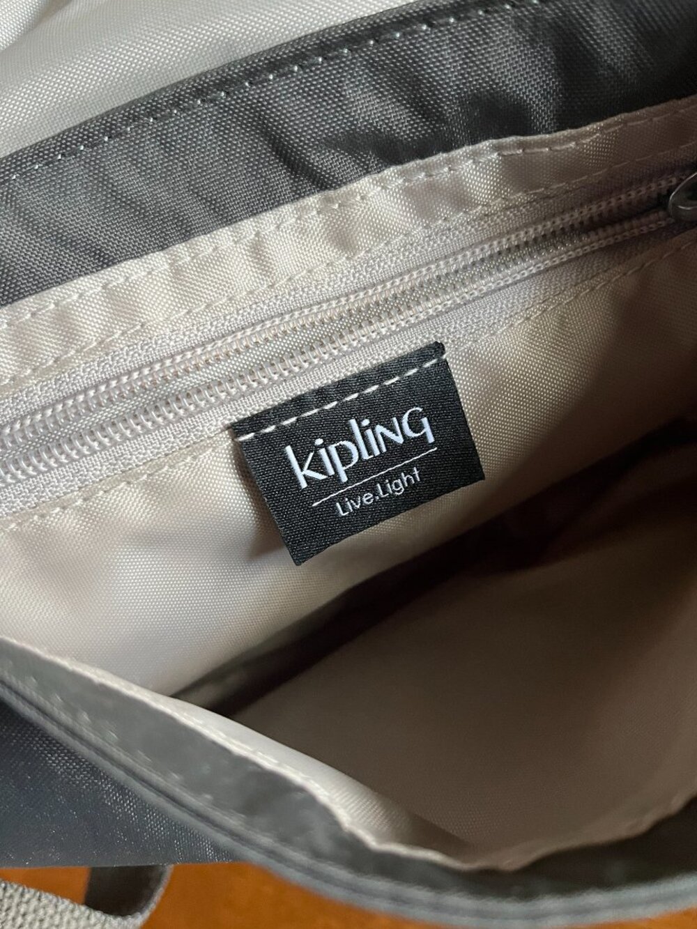 Kipling dark gray Sabian crossbody bag - Picture 11 of 16